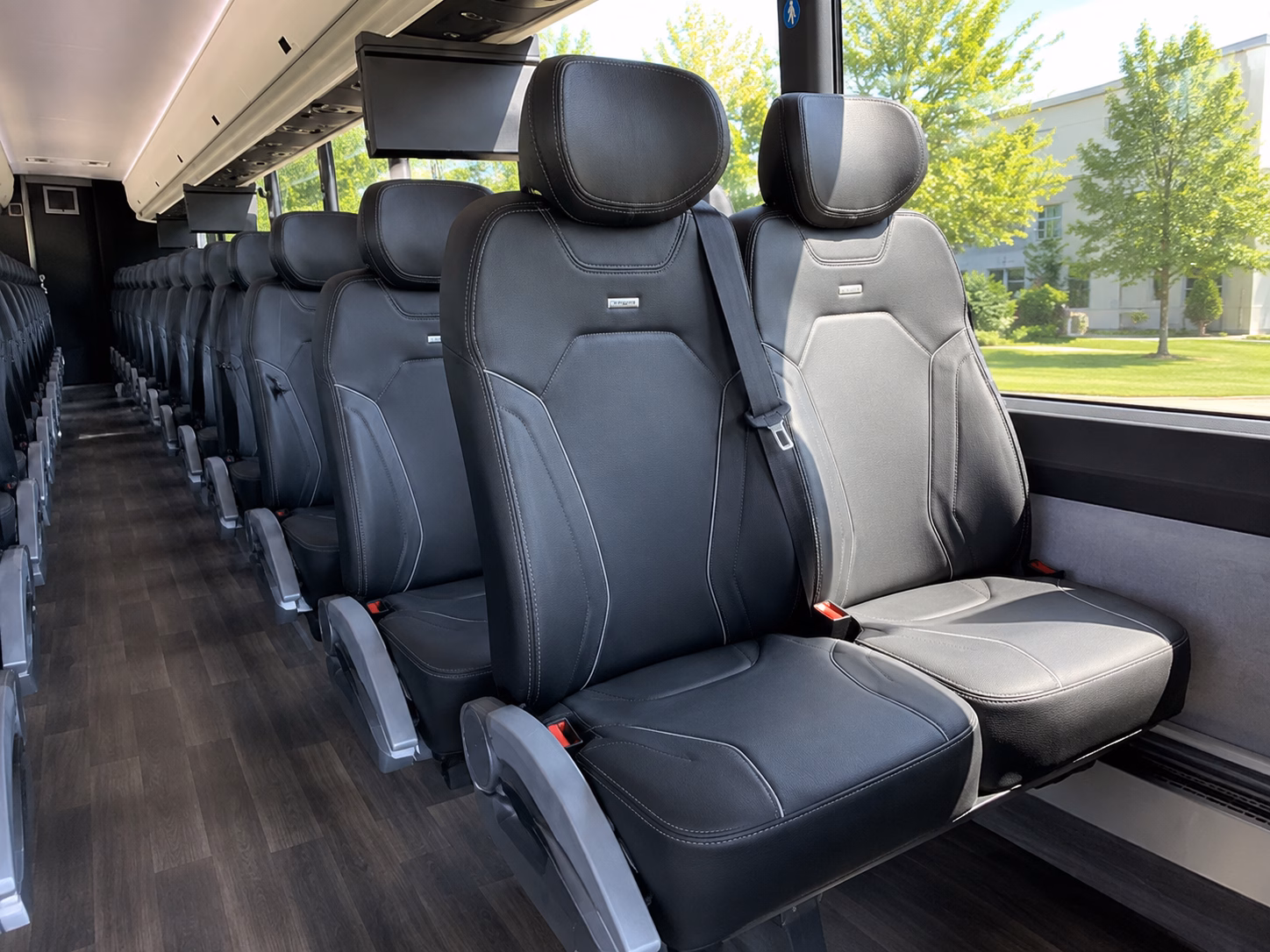 instant online bus rental quotes in gardena